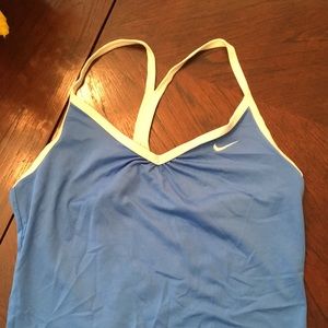 Nike tennis top